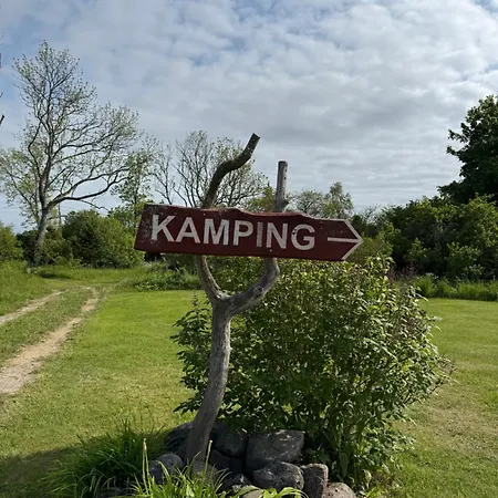 Kaemping Saunamaja Numbritoad Semesterbostad Diby